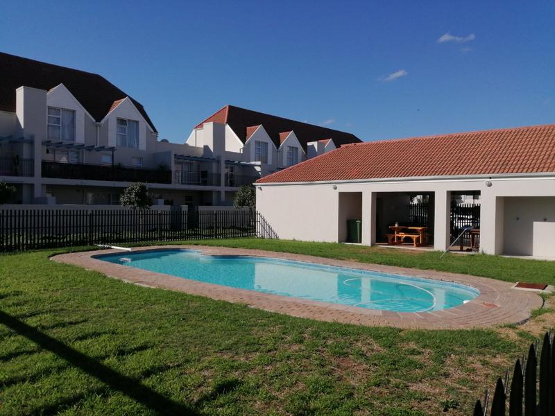 To Let 2 Bedroom Property for Rent in Whispering Pines Western Cape